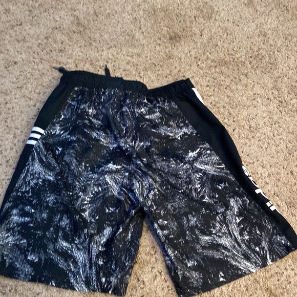 adidas swim trunks - Picture 2 of 5